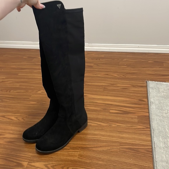 Women’s knee high suede boots - Picture 2 of 6